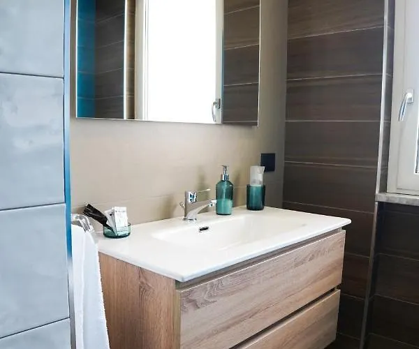 Mafalda Nocleg ze śniadaniem 3*